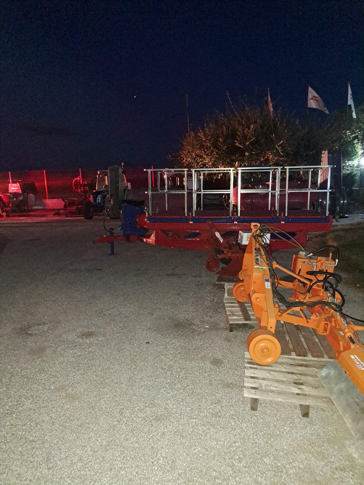 IMG-68a68d7e74883808a38999dfb380fa9e-V Φωτιά σε εργοστάσιο στον Τύρναβο μετά από ανάφλεξη φιάλης