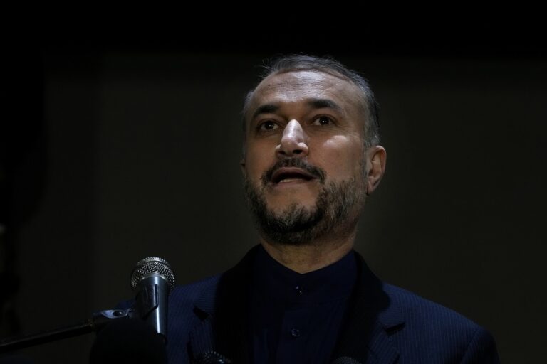 Ιράν: Καλεί τη Μόσχα να διαδραματίσει πιο ενεργό ρόλο στις ειρηνευτικές προσπάθειες για την επίλυση της κρίσης στη Γάζα