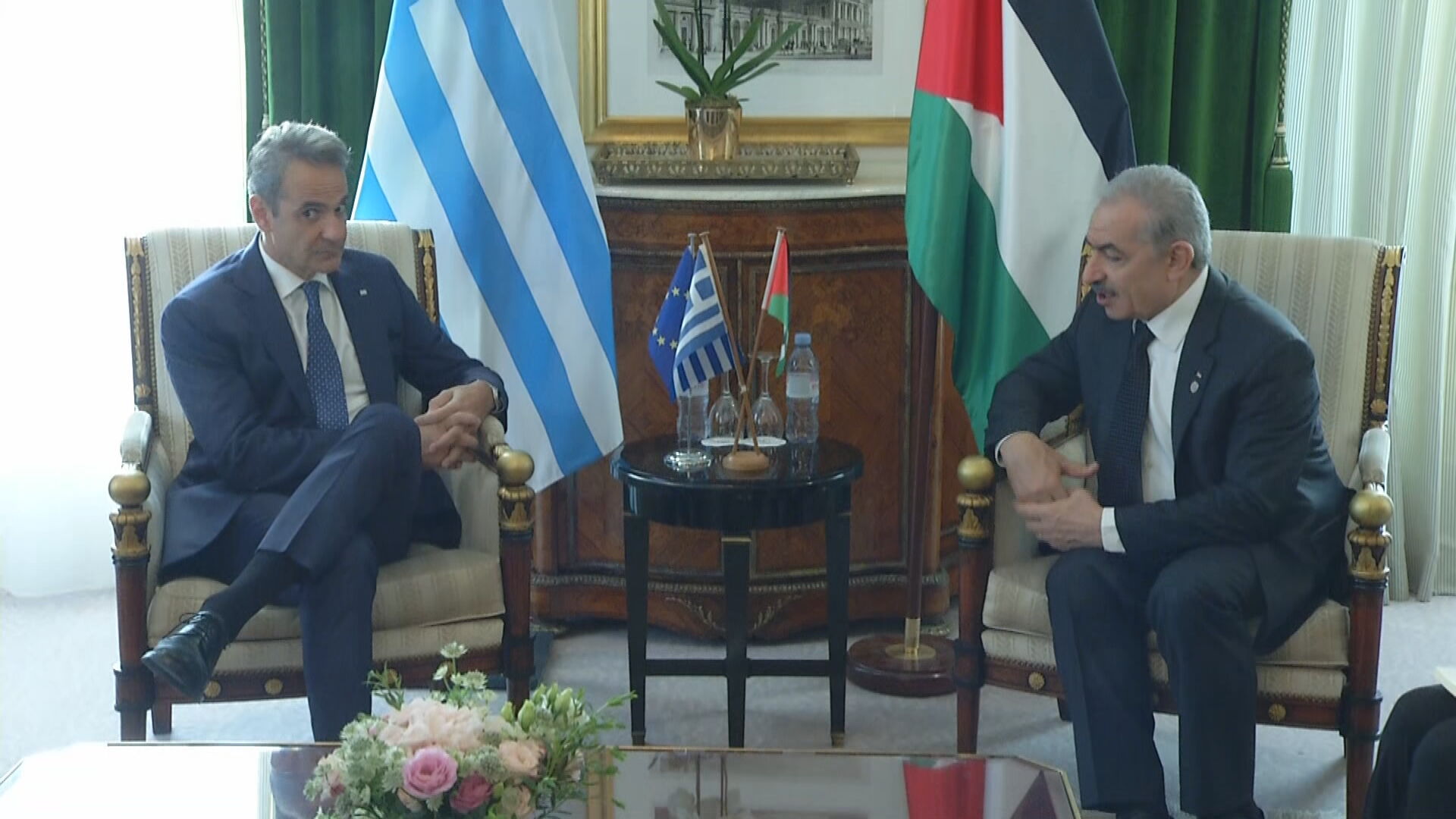 Συνάντηση του Κυριάκου Μητσοτάκη με τον Παλαιστίνιο πρωθυπουργό για τις εξελίξεις στη Γάζα