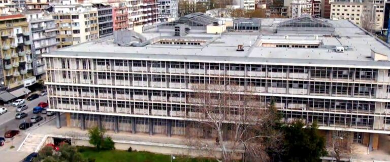 Θεσσαλονίκη: Αγωγή αποζημίωσης από τον πρώην σύντροφο της κατέθεσε θύμα revenge porn