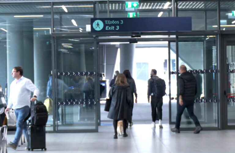 Ρεκόρ αφίξεων πτήσεων και επιβατών για το αεροδρόμιο “Μακεδονία”