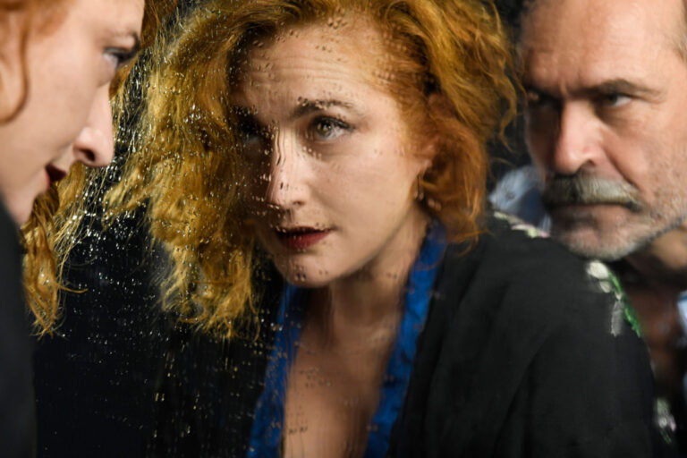 «Ποιος φοβάται τη Βιρτζίνια Γούλφ» σε σκηνοθεσία Ορέστη Τάτση στο Από Μηχανής Θέατρο