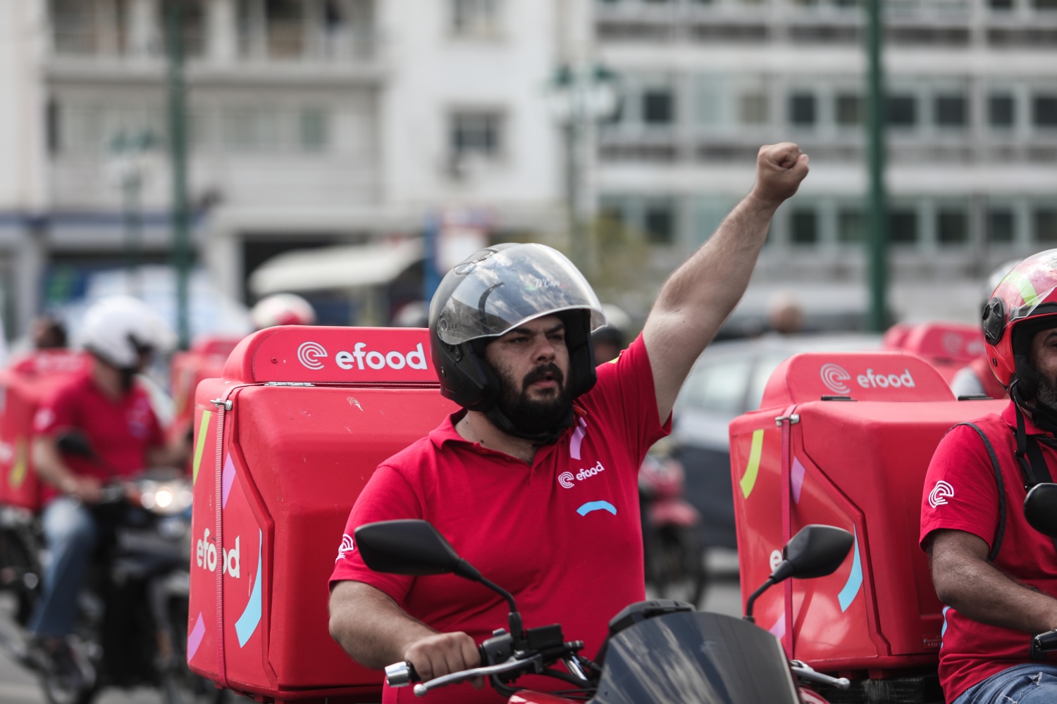 Θεσσαλονίκη: Απεργία στην “efood” και συγκέντρωση στις 12.00 στο ΕΚΘ