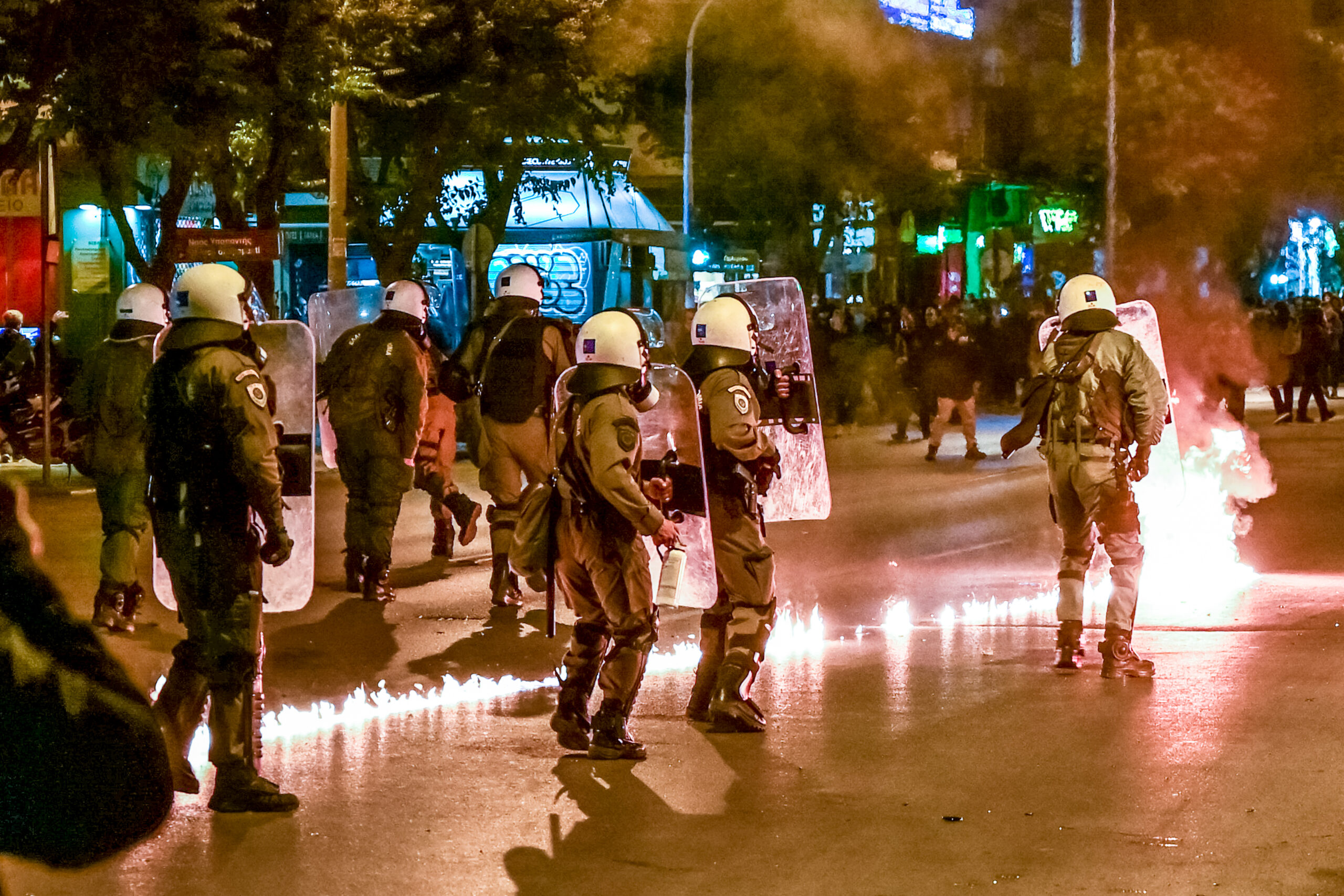 Θεσσαλονίκη: Τρεις συλλήψεις μετά τις πορείες για την επέτειο της εξέγερσης του Πολυτεχνείου