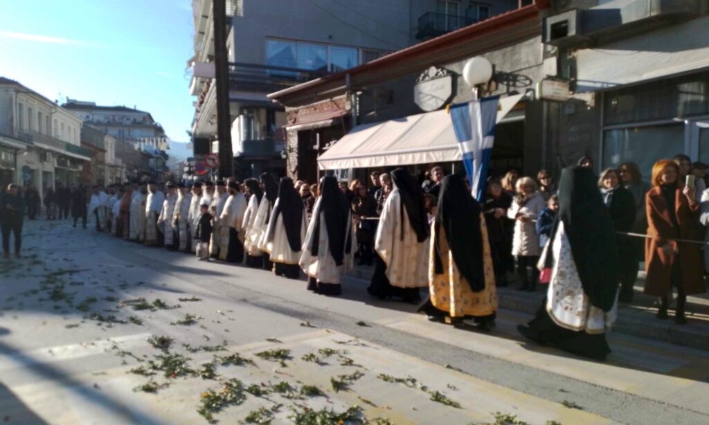 Φλωρινα: Υποδοχή και ενθρόνιση του νέου Μητροπολίτη Φλωρίνης- Πρεσπών και Εορδαίας κ.κ. Ειρηναίου