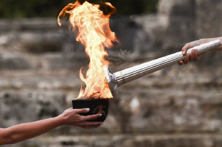 Η Ολυμπιακή Φλόγα στο Μέτσοβο ενόψει των Χειμερινών Αγώνων του 2026