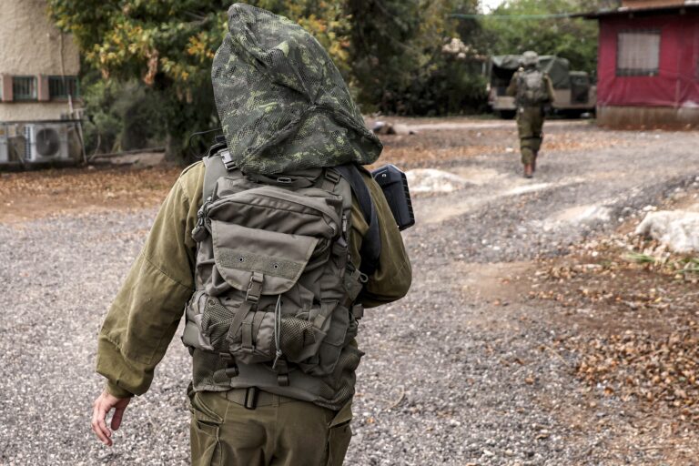 Ισραήλ: Άμαχοι τραυματίστηκαν από αντιαρματικό πύραυλο στα σύνορα με Λίβανο