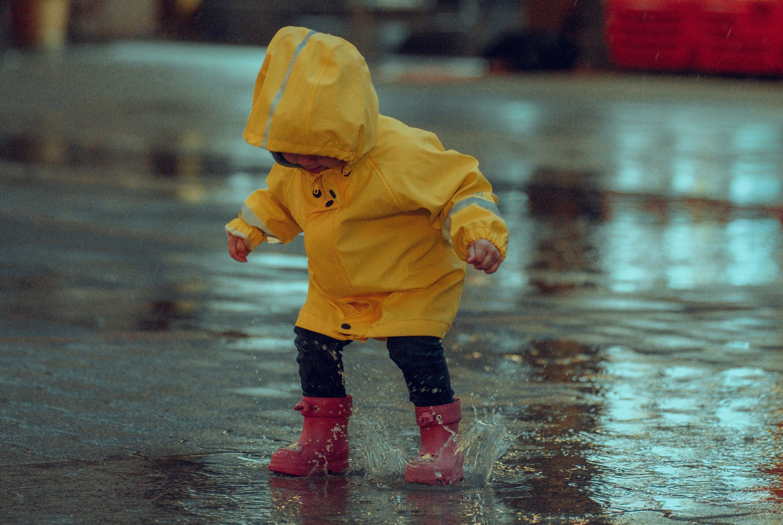 Ο καιρός με τον Π. Γιαννόπουλο: Φθινοπωρινός με βροχές και καταιγίδες