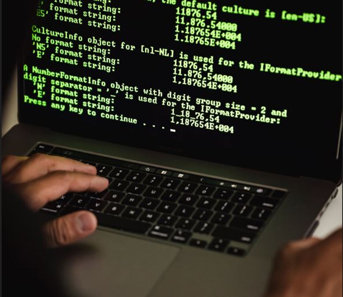 Πώς να μην πέσετε θύματα ηλεκτρονικής απάτης μέσω αλίευσης δεδομένων – Συμβουλές από ειδικό σε κυβερνοεγκλήματα