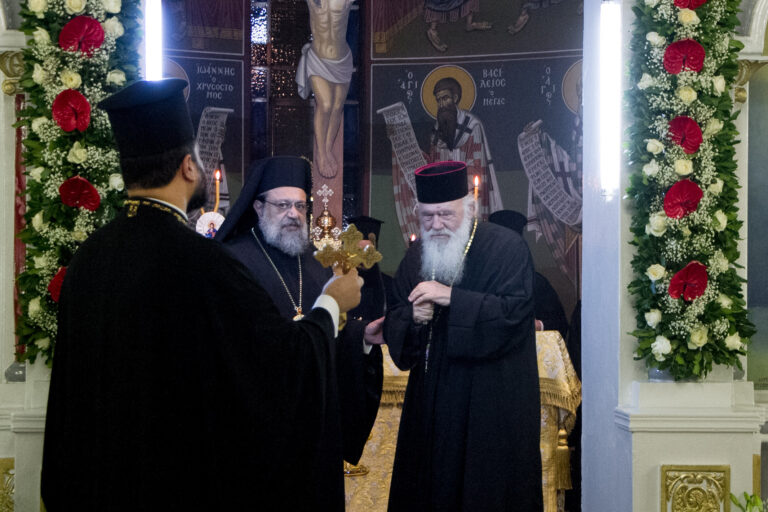 Καλαμάτα: Παρουσία του Αρχιεπισκόπου Ιερωνύμου τα ονομαστήρια του Μητροπολίτη Μεσσηνίας Χρυσοστόμου