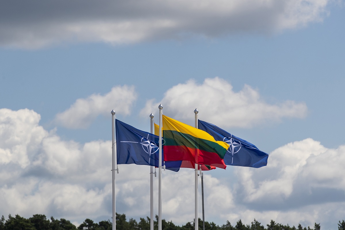 Λιθουανία: Κατασκευάζει νέα στρατιωτική υποδομή για τα στρατεύματα του ΝΑΤΟ