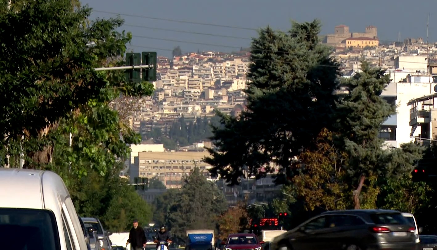 Θεσσαλονίκη: Συνεχίζεται το «σαφάρι» της Τροχαίας για την παράνομη στάθμευση