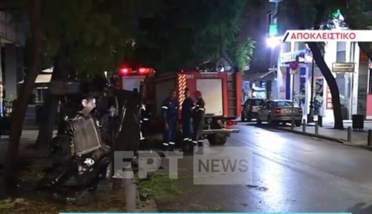 Σφοδρή σύγκρουση ΙΧ στην οδό Αθηνάς – Κλειστός ο δρόμος, σώος απεγκλωβίστηκε ο οδηγός