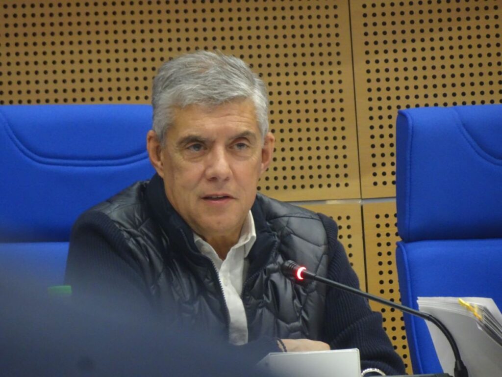 Κ. Αγοραστός: Κανένα έργο δεν μπορούσε να αντιμετωπίσει το πρωτόγνωρο κλιματικό φαινόμενο που έπληξε τη Θεσσαλία