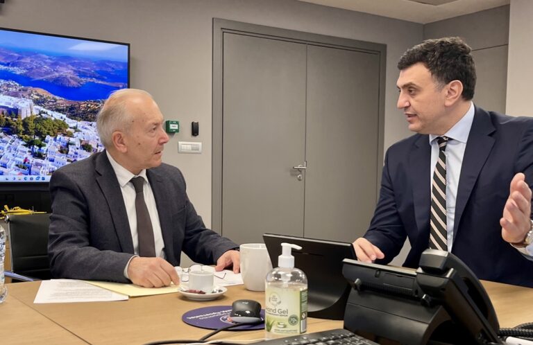 Κέρκυρα: Γκίκας προς Κικίλια – Αναγκαιότητα σκάφος πυρόσβεσης, πυροσβεστικό κλιμάκιο στα ΒΔ και επιπλέον προσωπικό