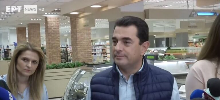 Αυτοψία Κ. Σκρέκα σε σούπερ μάρκετ: Σύντομα πάνω από 500 προϊόντα με μείωση τιμής – Συνεχίζονται οι έλεγχοι κατά της αισχροκέρδειας