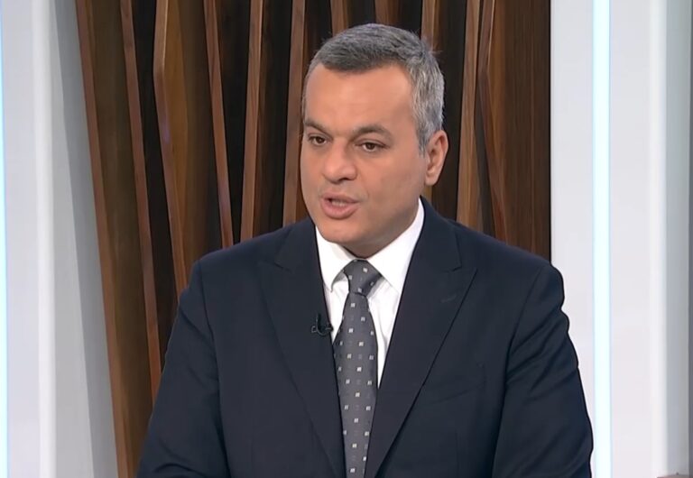 Χάρης Μαμουλάκης: Χωρίς πολιτικό διακύβευμα η αποχώρηση των εννέα από τον ΣΥΡΙΖΑ – Σεβαστή η διαδρομή τους
