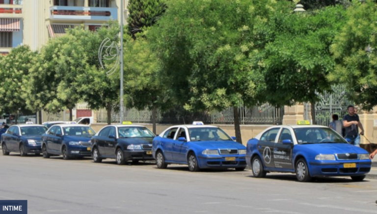 Χωρίς ταξί σήμερα η Θεσσαλονίκη: “Με το νέο νομοσχέδιο θα πνιγούμε στα χρέη” λένε οι οδηγοί