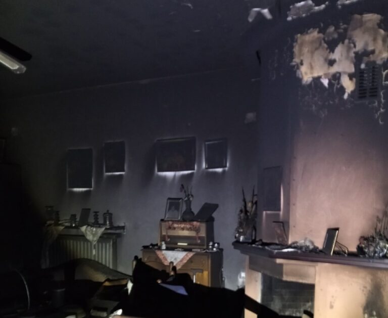Συναγερμός για πυρκαγιά σε σπίτι στα Χανιά