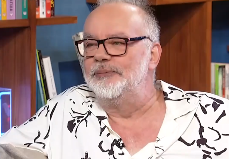 Ν. Σούλης στο «Στούντιο 4»: «Όταν είδε το video clip της η Μοσχολιού, έβαλε τα κλάματα» – Τι είπε για την συνεργασία με τον Κασσελάκη