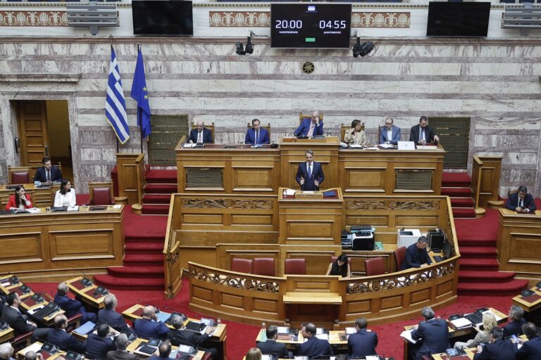 Συζήτηση στη Βουλή για το ν/σ του ΥΠΕΣ