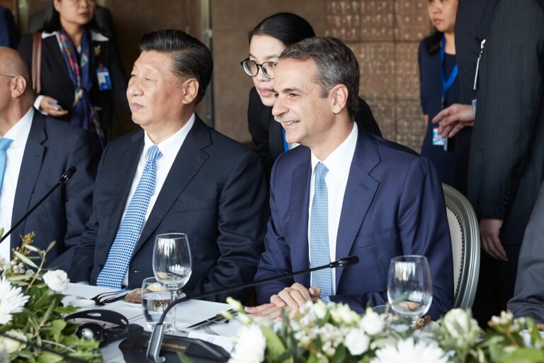Στην Κίνα για επίσημη επίσκεψη ο Κ. Μητσοτάκης – Θα έχει συναντήσεις με την πολιτειακή και πολιτική ηγεσία της χώρας