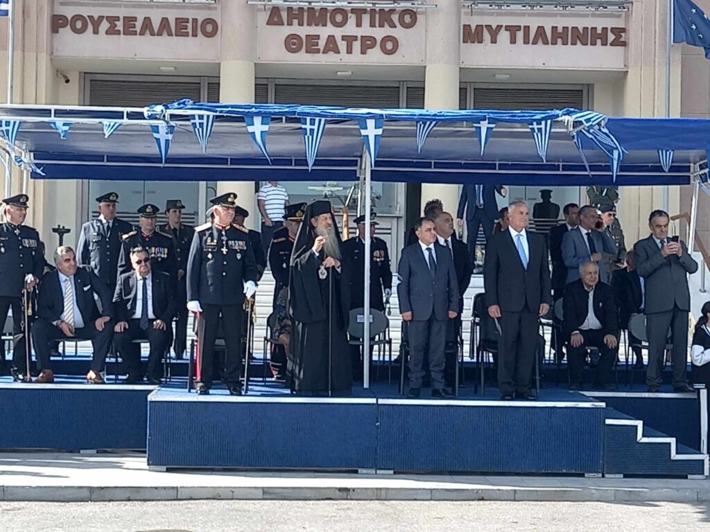 Με λαμπρότητα η 111η επέτειος απελευθέρωσης της Μυτιλήνης (βίντεο)