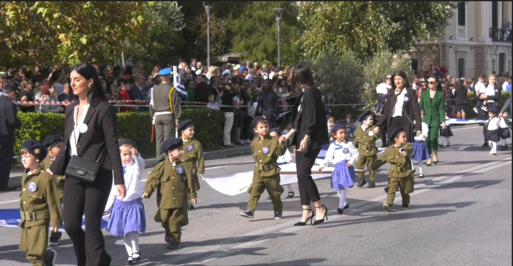 Με λαμπρότητα η 111η επέτειος απελευθέρωσης της Μυτιλήνης (βίντεο)