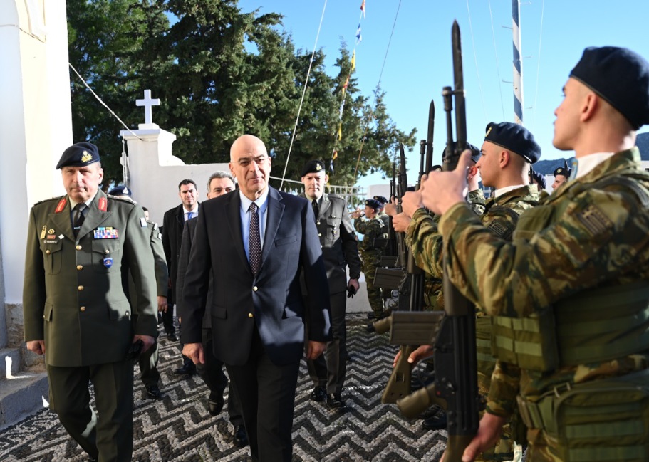 Τη Σύμη επισκέπτεται σήμερα ο Ν. Δένδιας