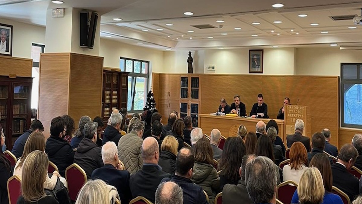 Συμβολική κατάληψη του Δικαστικού Μεγάρου Κέρκυρας την Τετάρτη από τους δικηγόρους
