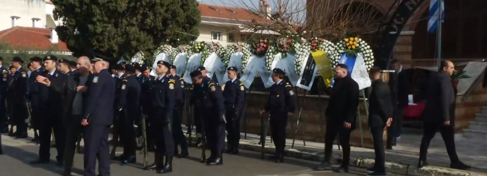 Θεσσαλονίκη: Στον ανακριτή ο 44χρονος Νορβηγός – Σε εξέλιξη η κηδεία του 33χρονου αστυνομικού