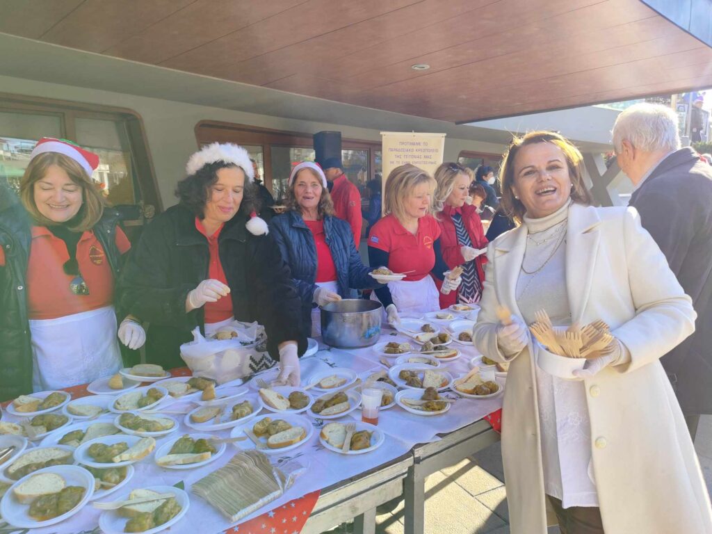 Η 22η γιορτή γιαπρακίου στην πλατεία της Κοζάνης – Το παραδοσιακό φαγητό των Χριστουγέννων