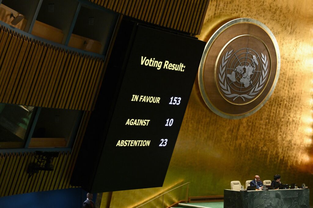 ΟΗΕ: Με συντριπτική πλειοψηφία ζητά άμεση κατάπαυση του πυρός στη Γάζα