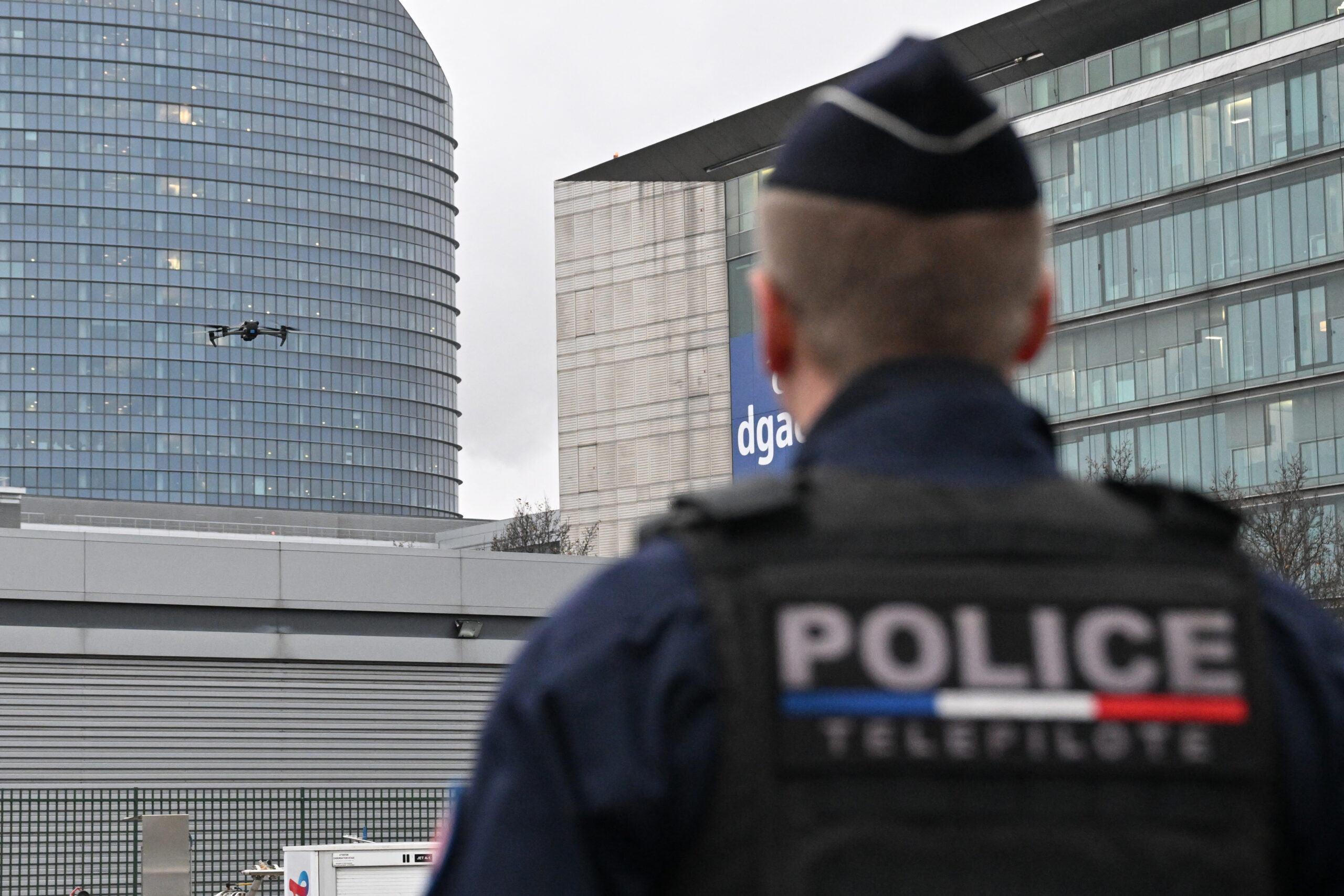 Πέντε συλλήψεις στη Γαλλία για συγκρότηση τρομοκρατικής εγκληματικής οργάνωσης