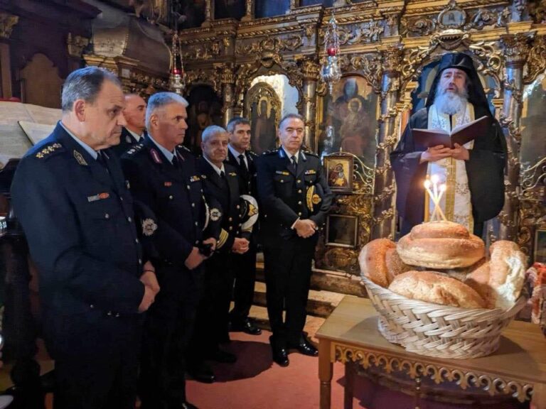 Κέρκυρα: Εορτασμός των «Αγίων Τριών εν Καμίνω Παίδων» Προστατών του Πυροσβεστικού Σώματος