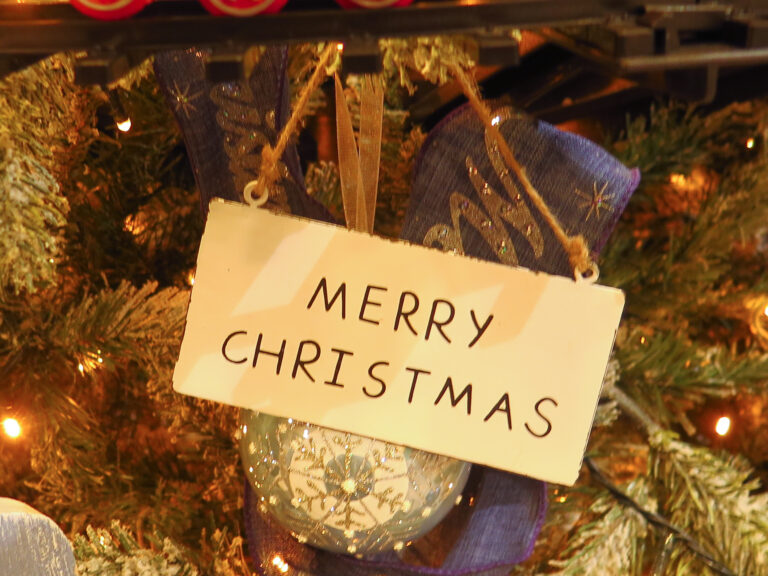 «Καλάθι των Χριστουγέννων»: Σε ισχύ από τις 13 Δεκεμβρίου – Δεν περιλαμβάνει μελομακάρονα και κουραμπιέδες