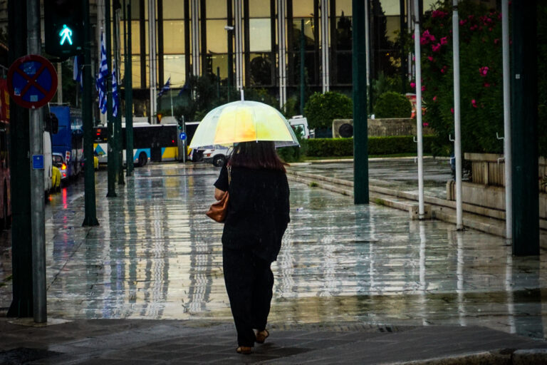 Ο καιρός με τον Παναγιώτη Γιαννόπουλο: Άστατος ο καιρός, την Πέμπτη το τελευταίο κρύο του Φλεβάρη