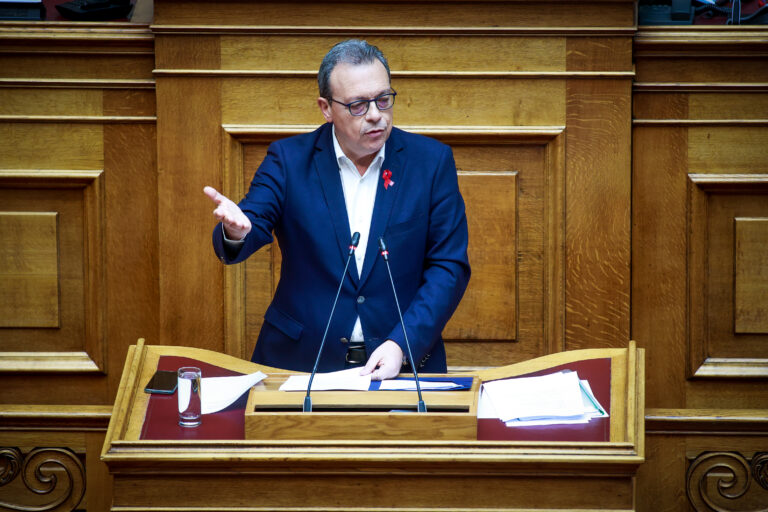 Σ. Φάμελλος – Κόκκινα δάνεια: Η κυβέρνηση αγνοεί  προβλέψεις για την προστασία της α’ κατοικίας και την Επιστημονική Υπηρεσία της Βουλής