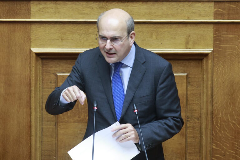 Βουλή – Κ. Χατζηδάκης: Προχωράμε με την πλειοψηφία των πολιτών και την κοινή λογική