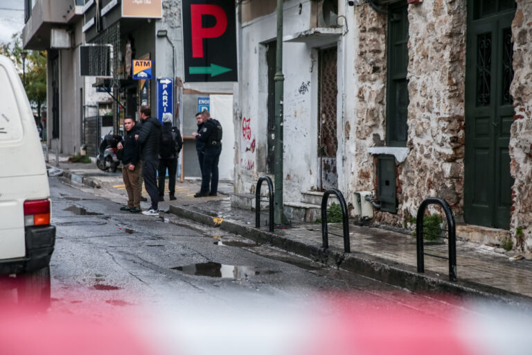 Επίθεση στο Γκάζι: Εξιτήριο πήρε 33χρονος, δύο νοσηλεύονται – Άκαρπες οι έρευνες για τον πιστολέρο σε Ελλάδα και Αλβανία
