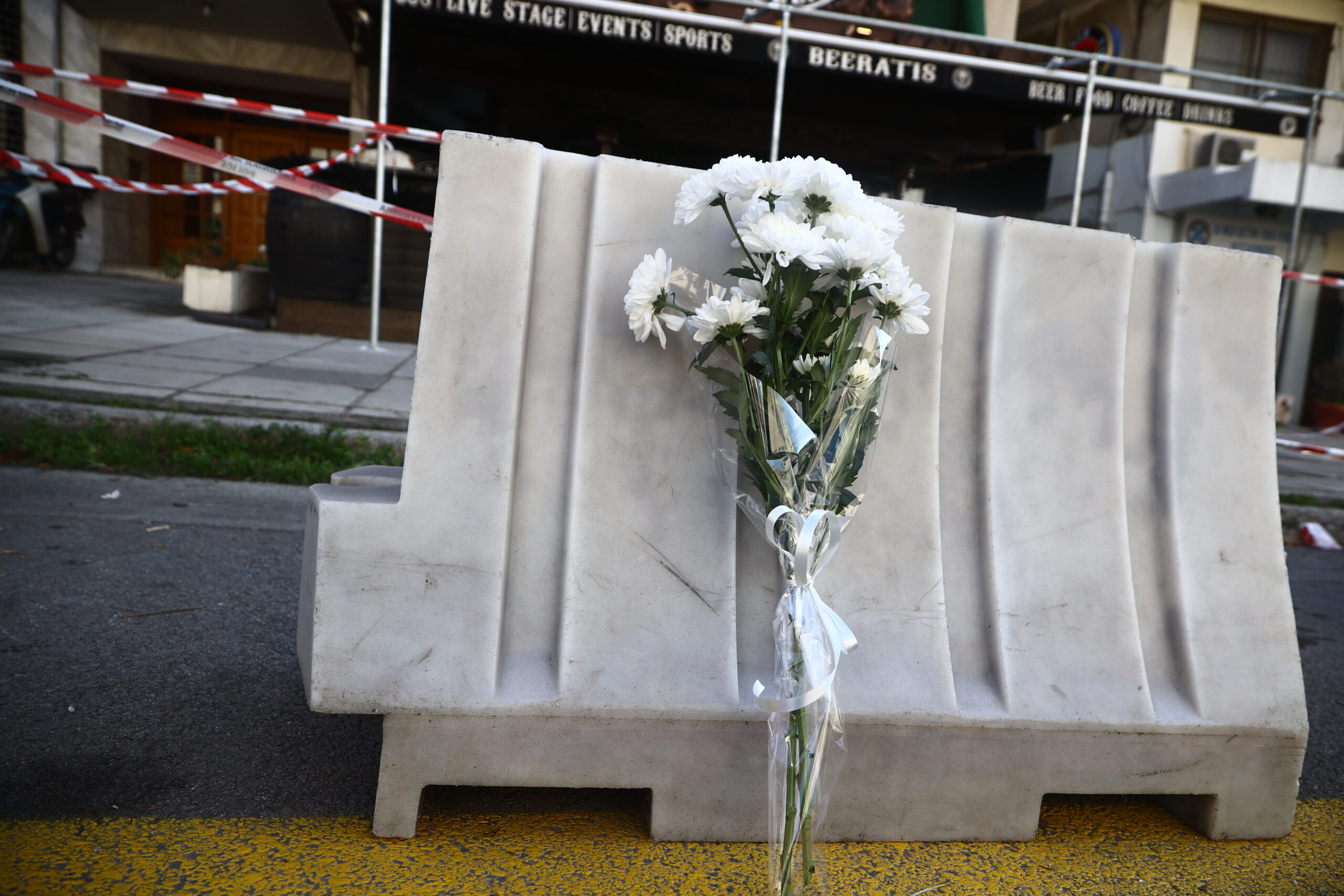 Η αιτία θανάτου του αστυνομικού που δολοφονήθηκε σε μπαρ στη Θεσσαλονίκη ― Το μαχαίρι – «κρυφό όπλο» του Νορβηγού