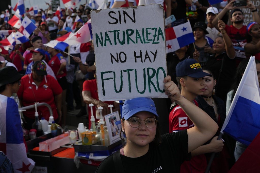Panamanian Trade Minister Resigned – Court held anti-constitutional public contract with Canadian company