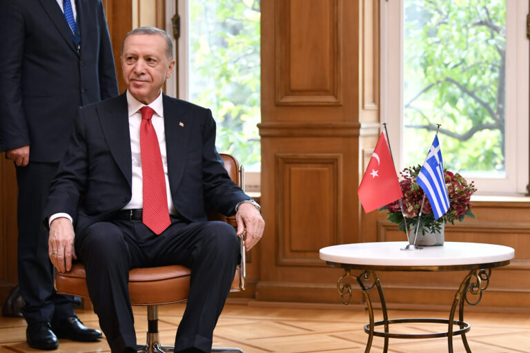 Ο αντίκτυπος της επίσκεψης Ερντογάν στο εσωτερικό της Τουρκίας