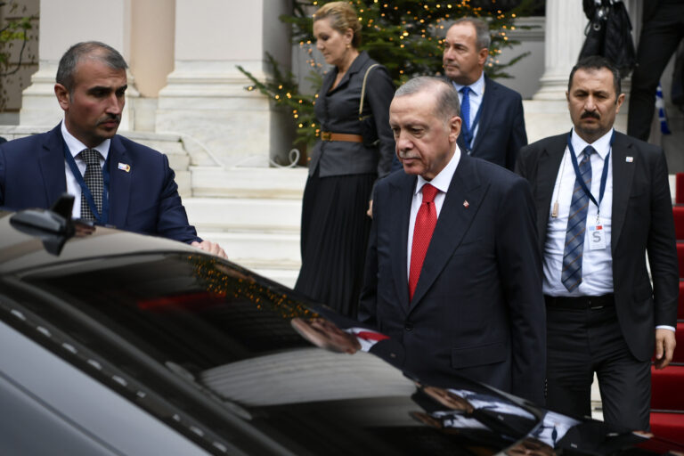 Η ακτινογραφία των αποτελεσμάτων της επίσκεψης Ερντογάν και η προοπτική
