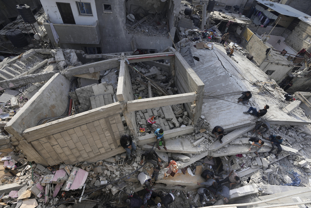 Χαμάς: Καταδικάζει το Ισραήλ για φωτογραφίες που δείχνουν με εσώρουχα Παλαιστίνιους κρατουμένους και για βομβαρδισμό τεμένους