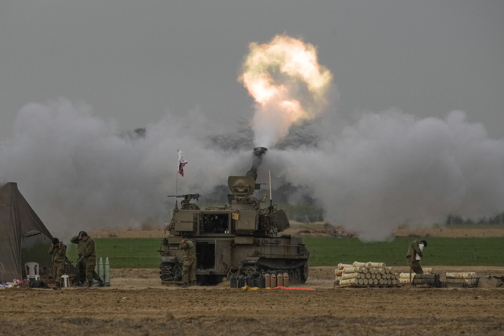 Σφοδρές μάχες και επιδρομές στη Γάζα – Η Χαμάς στα πρόθυρα διάλυσης, λέει το Ισραήλ