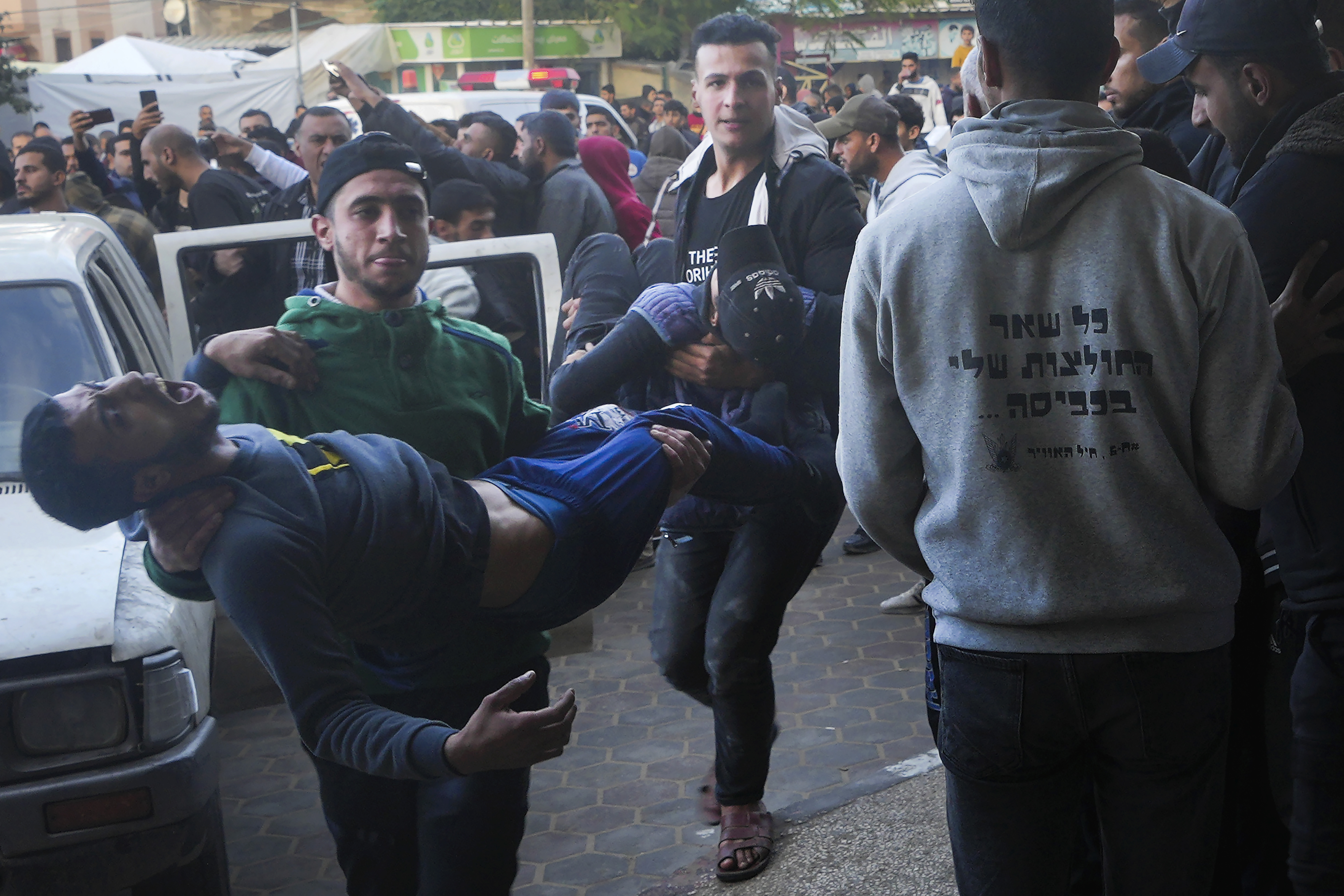 Τουλάχιστον 16 νεκροί από βομβαρδισμό στον προσφυγικό καταυλισμό Μαγάζι της Γάζας