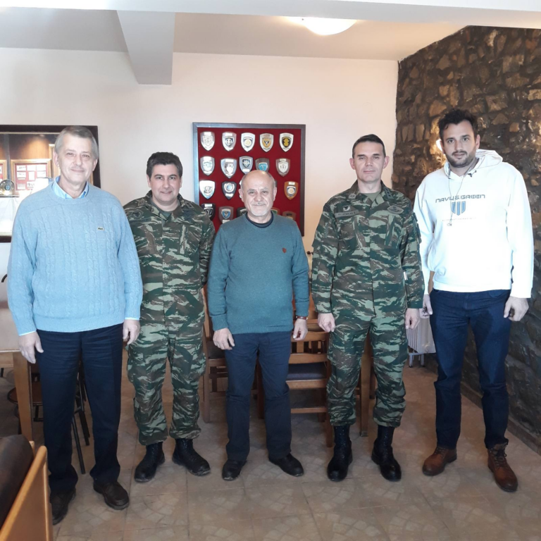 Λάρισα: Επίσκεψη κλιμακίου στελεχών του ΚΚΕ στο ΚΕΟΑΧ