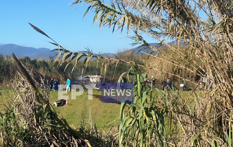 Πτώση εκπαιδευτικού αεροπλάνου στην Καλαμάτα – Οι πρώτες εικόνες