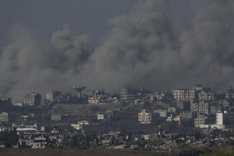Γάζα: Εν μέσω λιμού συνεχίζονται οι βομβαρδισμοί του Ισραήλ – Σήμερα αναμένεται η ψηφοφορία στο Σ.Α. του ΟΗΕ μετά από διαδοχικές αναβολές